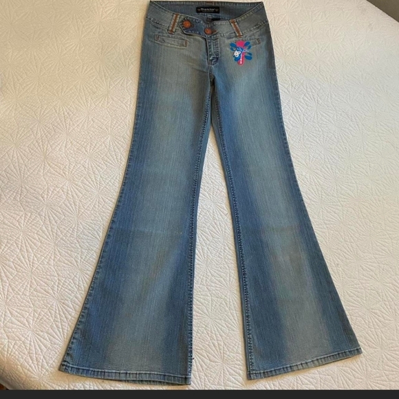 ISO 😭😭😭😭 - Picture 5 of 6